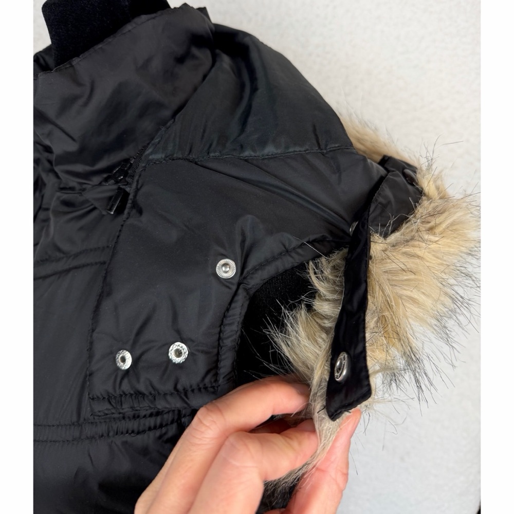 (VTG) FOREVER 21 • Black/Tan Y2K Quilted Zip-Up Vest w/ Faux Fur Trimmed Hood, S - Picture 6 of 15